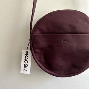 BAGGU Leather Circle Crossbody Purse
